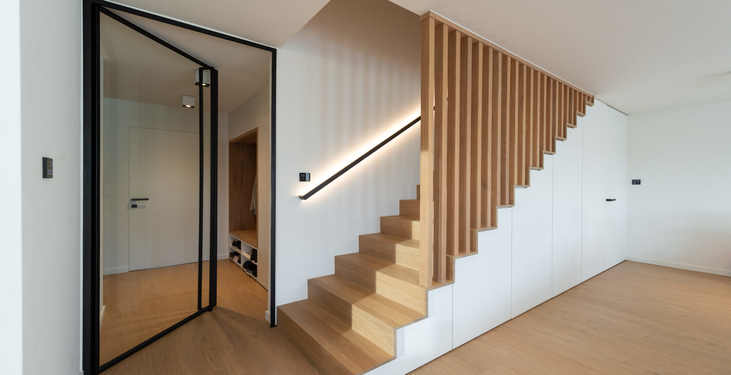 قبل از انتخاب نور خطی، این 5 سؤال را از خودتان بپرسید